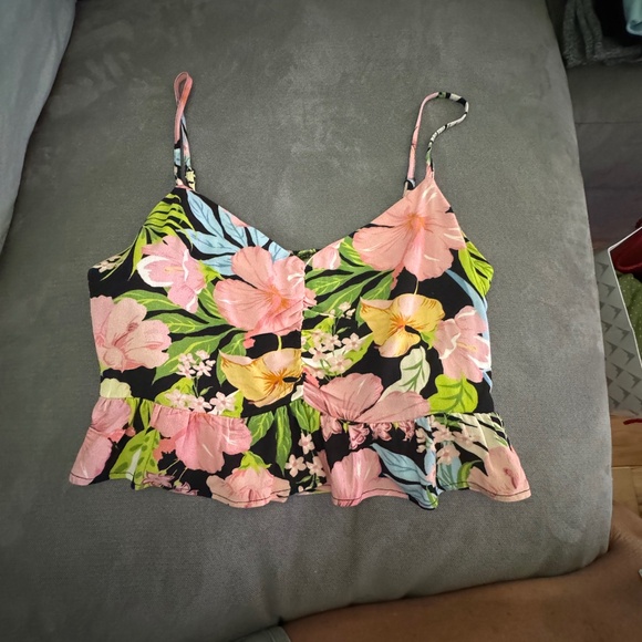 Hurley women’s flowy tank top - Picture 1 of 3